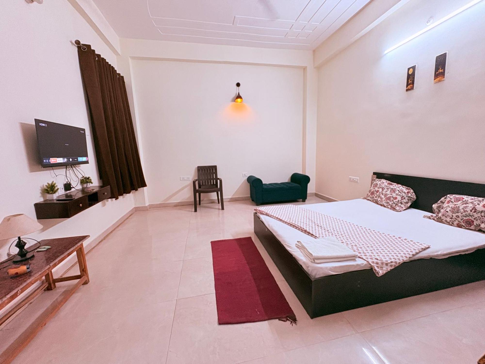 Atulyam Stays Sushant Golf City Лакхнау Экстерьер фото